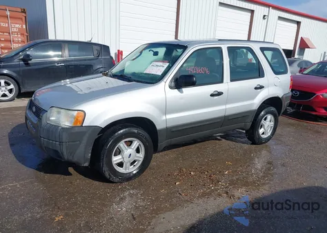 2004 Ford Escape Xls из США, поврежденный, VIN 1FMYU02184KB51848